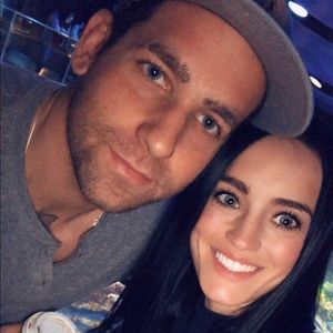 Meet your Posher, Migena